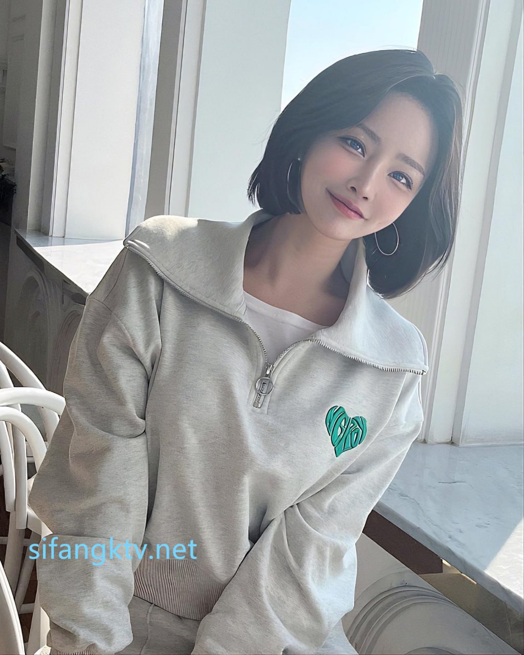 毛毛浓密纹身师美女第六部 珍珠情趣内裤黑丝自摸逼逼跳蛋震动